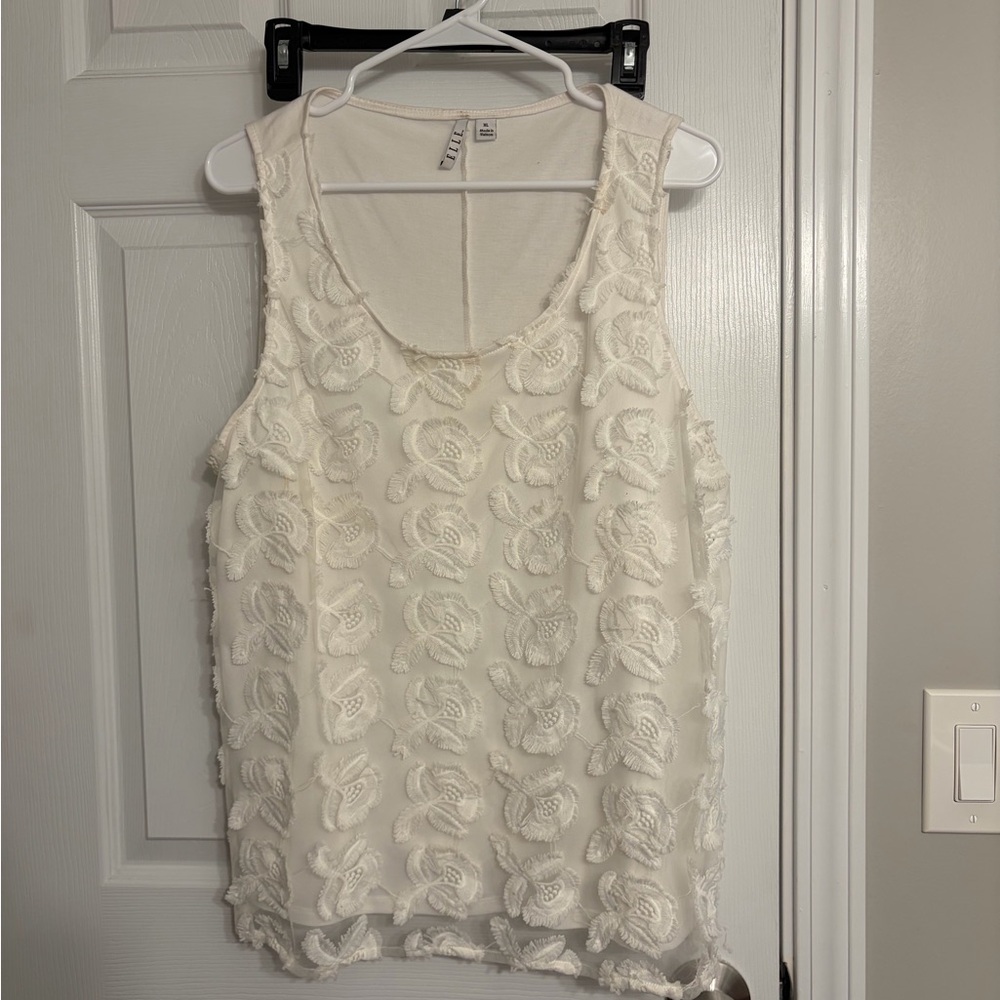 Elle What Floral Lace Tank Top